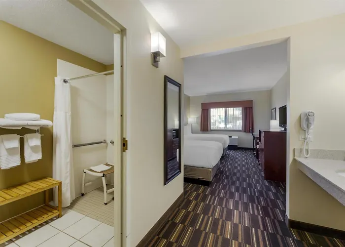 Best Western Falcon Plaza
