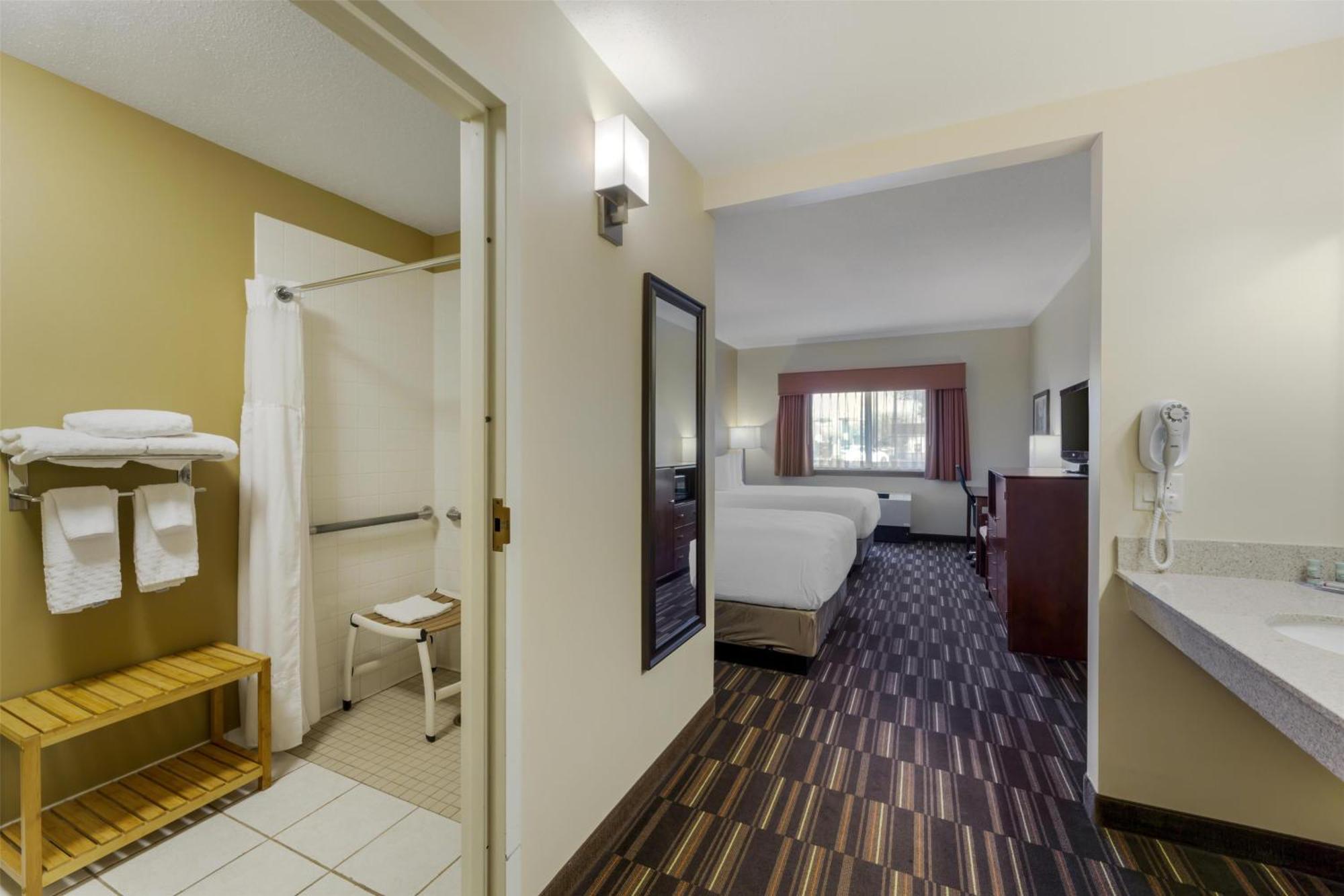 Western Falcon Plaza Hotel
