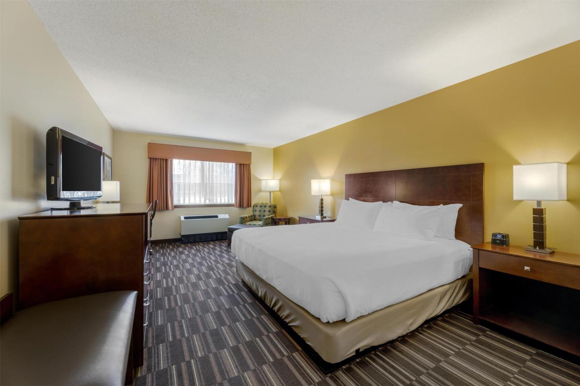Western Falcon Plaza 3* Bowling Green