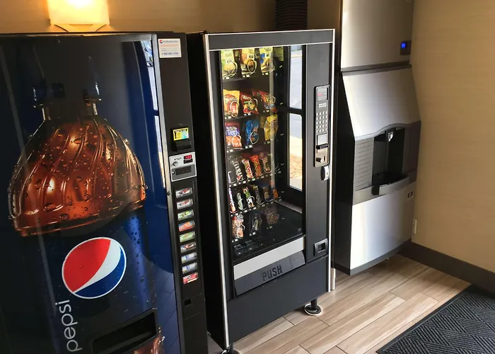 Best Western Falcon Plaza - Bowling Green