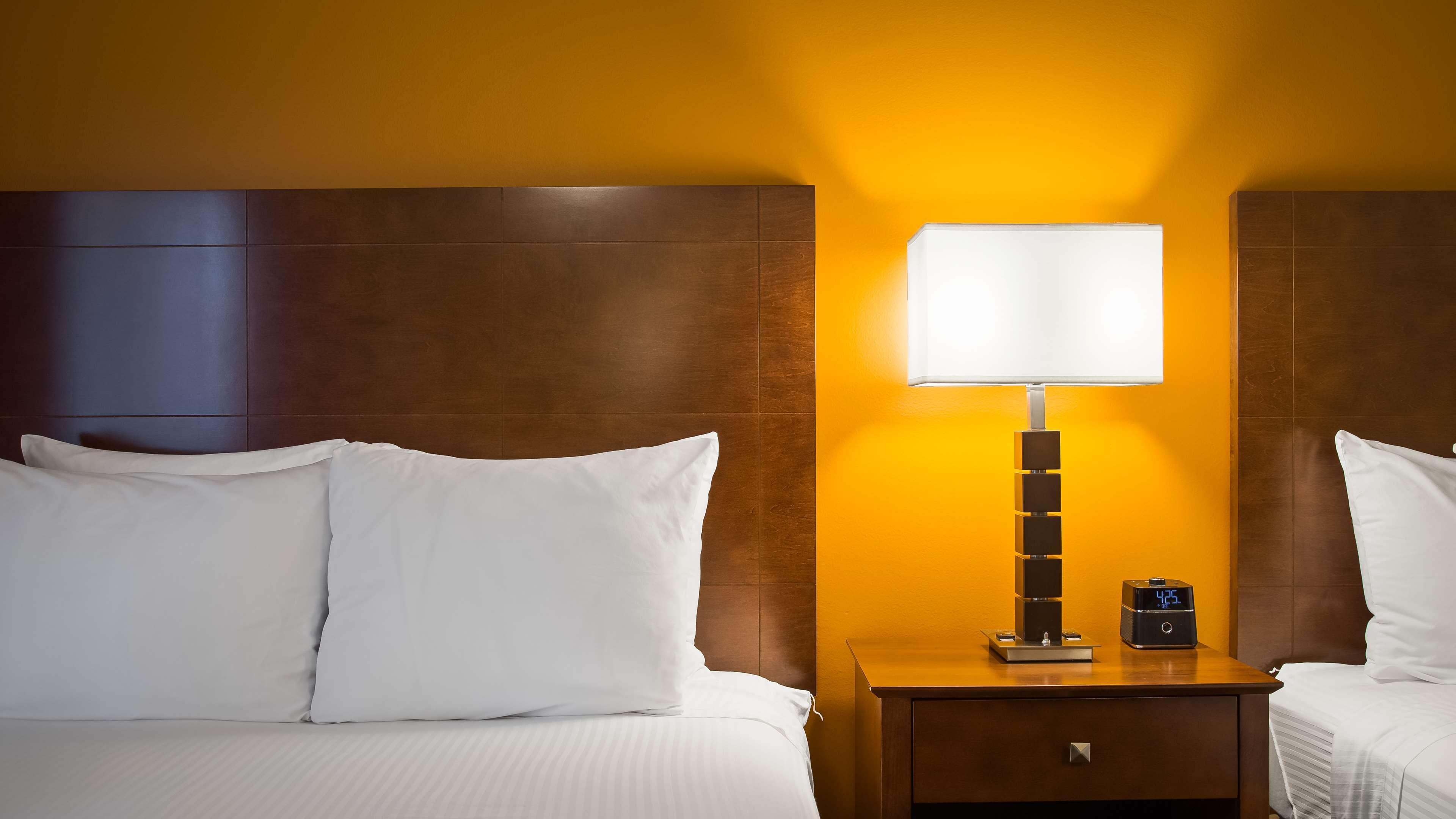 Western Falcon Plaza - Bowling Hotel Bowling Green