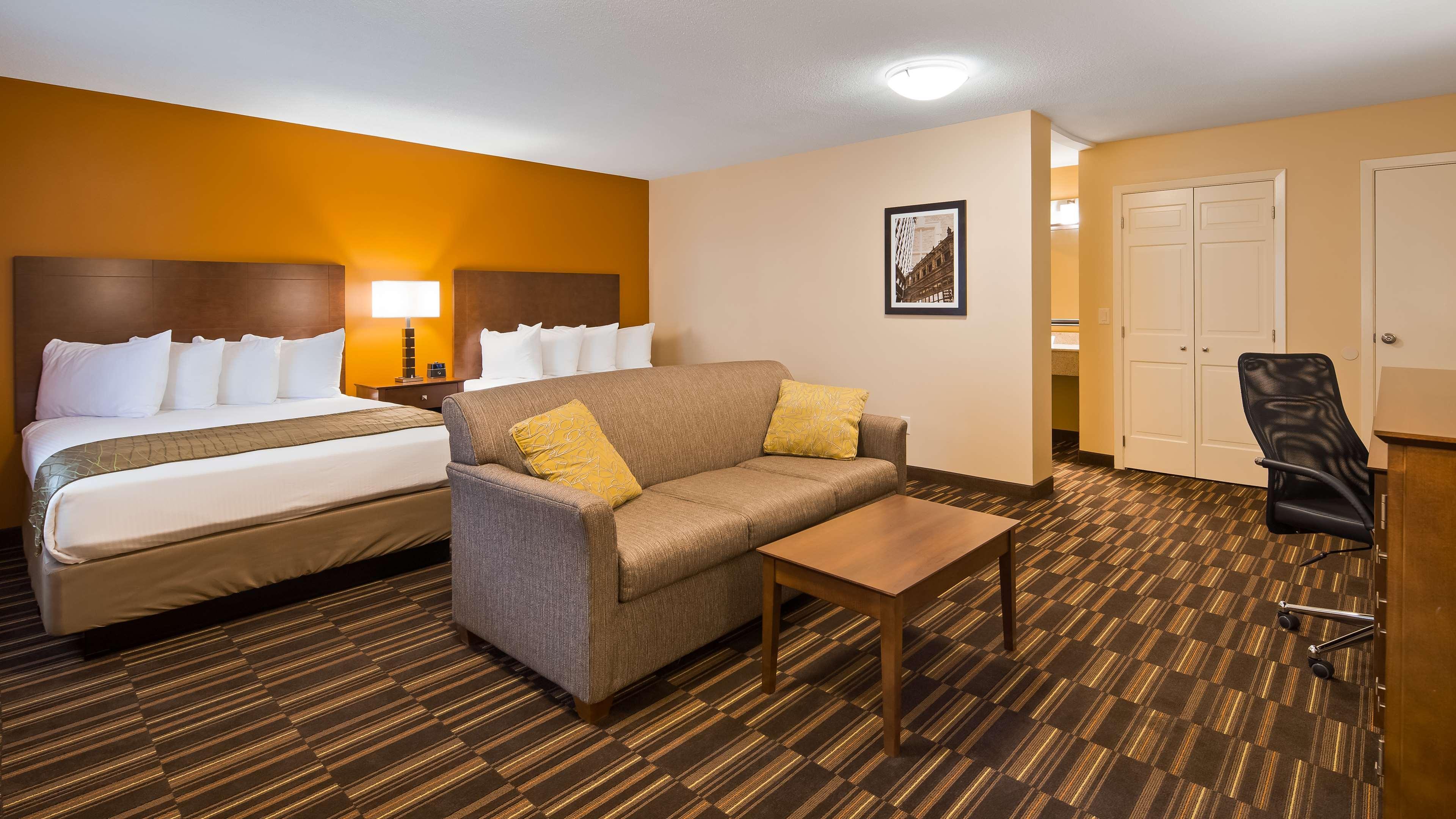 Western Falcon Plaza - Bowling Hotel 3*