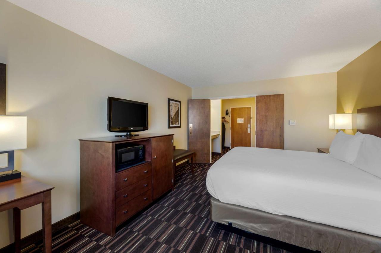 Hotel Western Falcon Plaza - Bowling Bowling Green