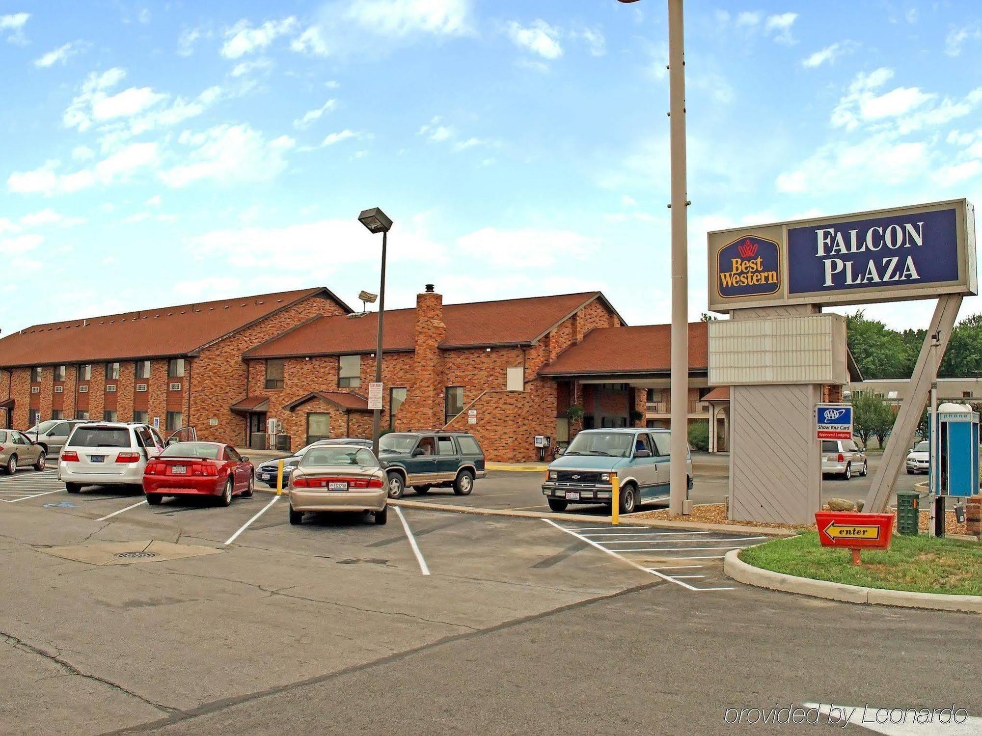 Western Falcon Plaza - Bowling Hotel