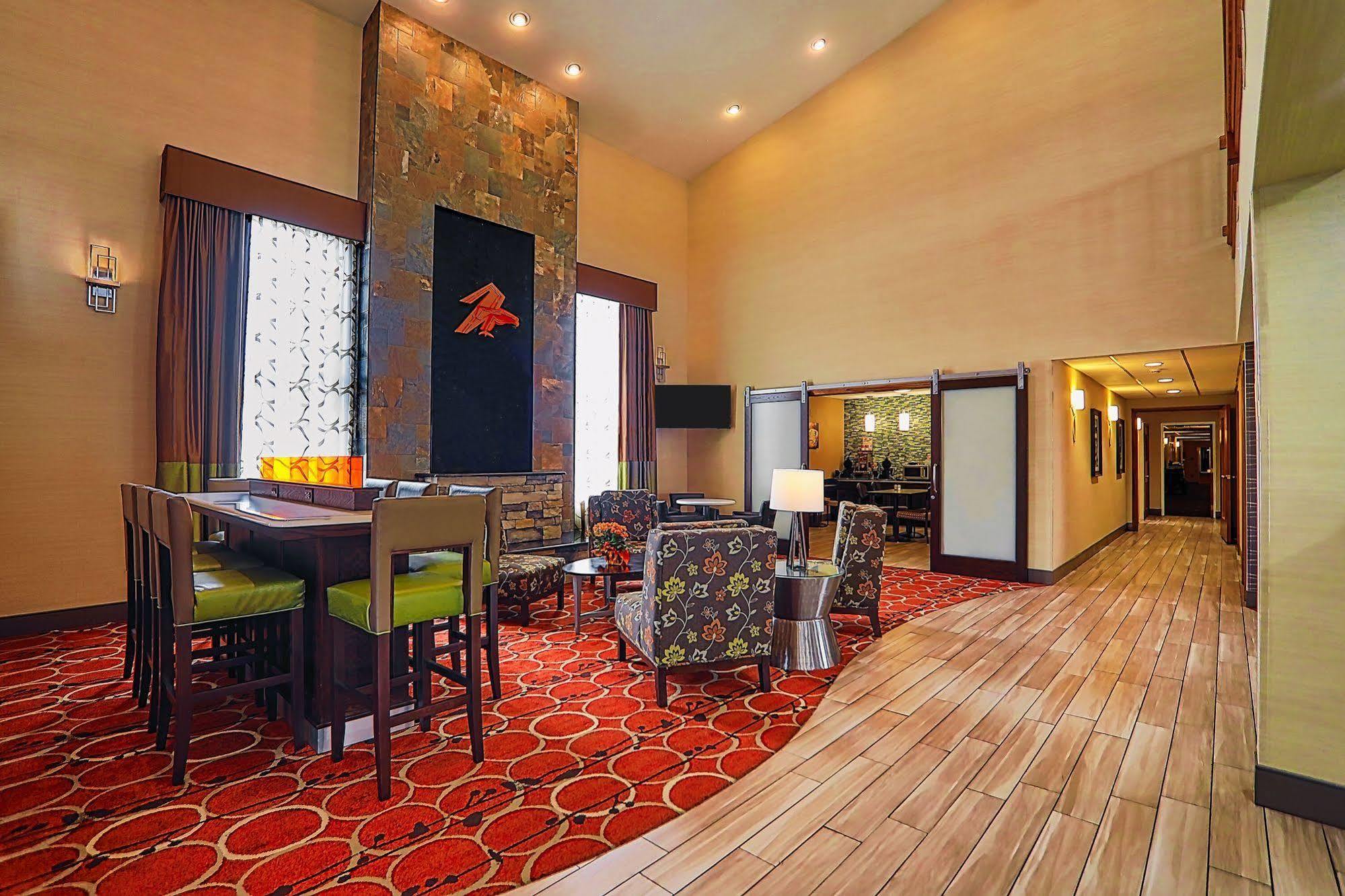 Hotel Western Falcon Plaza - Bowling Bowling Green